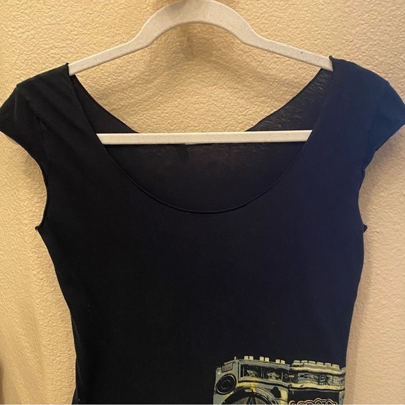 OBEY Women Black Graphic Y2K Short Sleeve Top Size Small-Made in USA - Picture 3 of 9